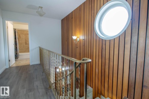 7007 10 Avenue, Edmonton, AB - Indoor Photo Showing Other Room