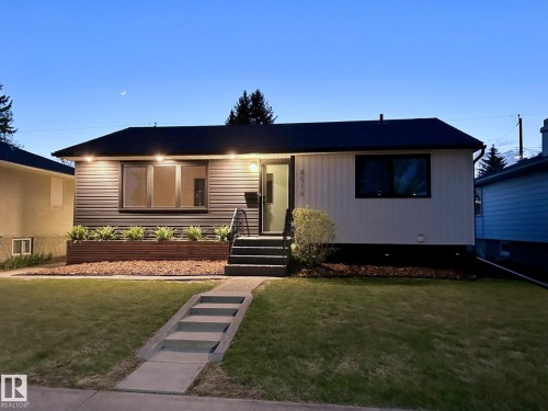 8516 64 Avenue, Edmonton, AB - Outdoor