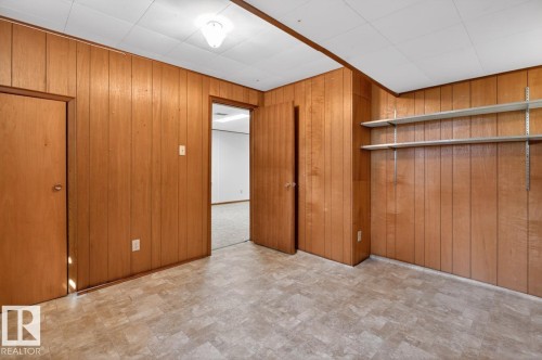 8326 81 Avenue, Edmonton, AB - Indoor Photo Showing Other Room