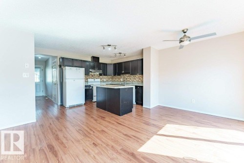 2920 30 Street, Edmonton, AB - Indoor Photo Showing Kitchen