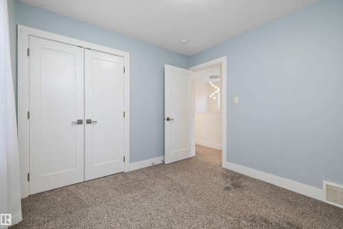 14026 101A Avenue, Edmonton, AB - Indoor Photo Showing Other Room