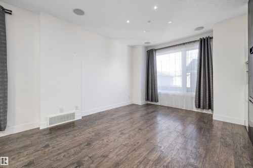 14026 101A Avenue, Edmonton, AB - Indoor Photo Showing Other Room