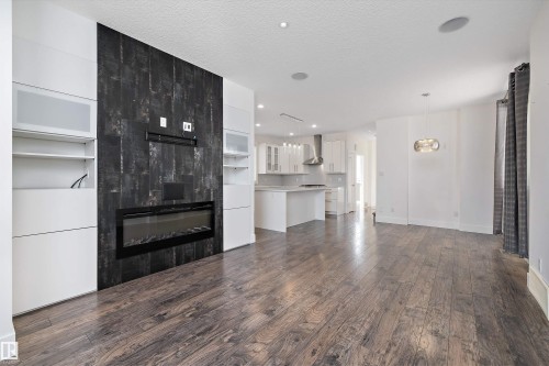 14026 101A Avenue, Edmonton, AB - Indoor