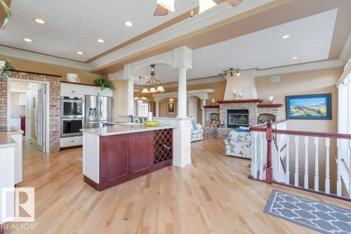 4 Placer Close, St. Albert, AB - Indoor Photo Showing Kitchen