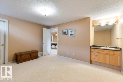 4 Placer Close, St. Albert, AB - Indoor Photo Showing Other Room