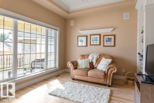 4 Placer Close, St. Albert, AB - Indoor Photo Showing Living Room