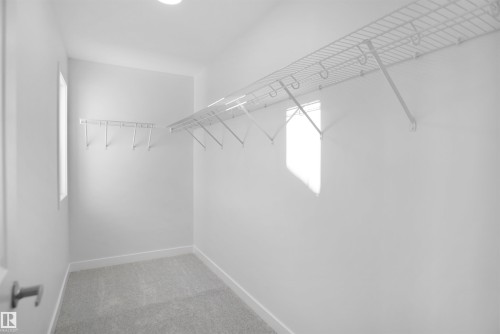 1171 South Creek Wynd, Stony Plain, AB - Indoor With Storage