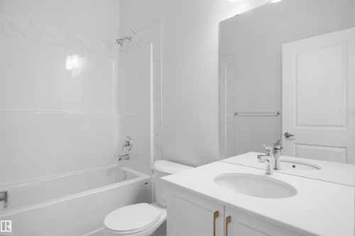 1171 South Creek Wynd, Stony Plain, AB - Indoor Photo Showing Bathroom
