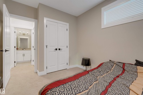 22916 95 Avenue, Edmonton, AB - Indoor Photo Showing Bedroom