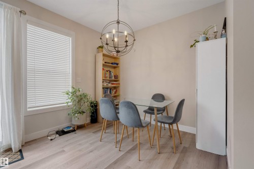 22916 95 Avenue, Edmonton, AB - Indoor Photo Showing Dining Room