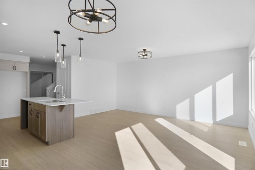 8891 Carson Way, Edmonton, AB - Indoor