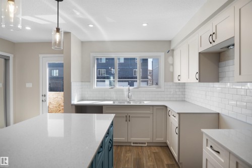 19453 22 Avenue, Edmonton, AB - Indoor Photo Showing Kitchen With Upgraded Kitchen