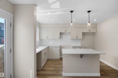 19453 22 Avenue, Edmonton, AB - Indoor Photo Showing Kitchen With Upgraded Kitchen