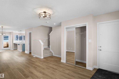 19453 22 Avenue, Edmonton, AB - Indoor