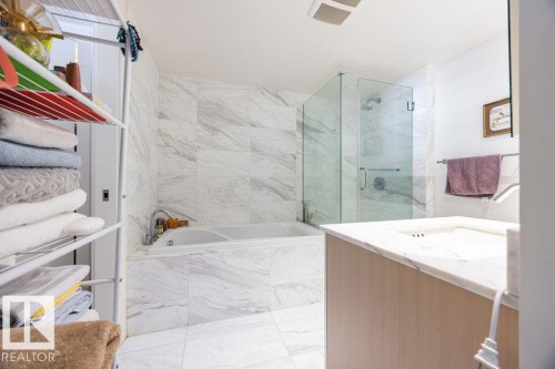504 2612 109 Street, Edmonton, AB - Indoor Photo Showing Bathroom
