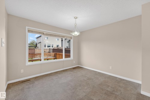 1731 55 Street, Edmonton, AB - Indoor Photo Showing Other Room