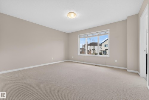 1731 55 Street, Edmonton, AB - Indoor