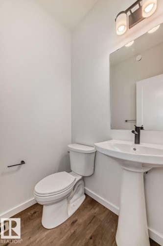 1365 Ainslie Wynd, Edmonton, AB - Indoor Photo Showing Bathroom