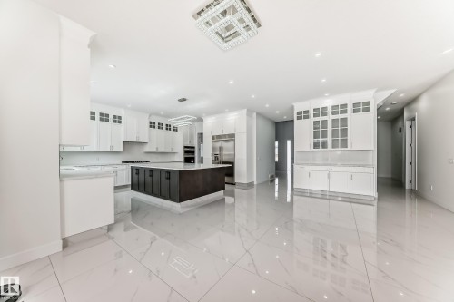 340 33 Ave, Edmonton, AB - Indoor