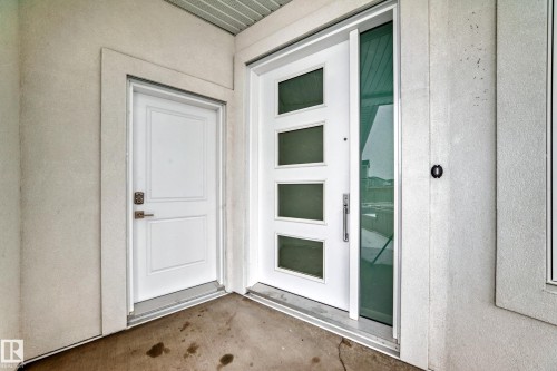 340 33 Ave, Edmonton, AB -  Photo Showing Other Room