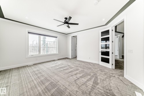 340 33 Ave, Edmonton, AB - Indoor Photo Showing Other Room
