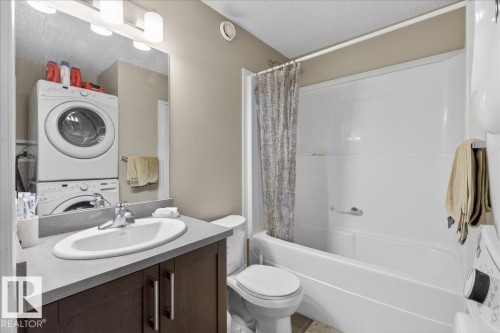 33 4029 Orchards Drive, Edmonton, AB - Indoor