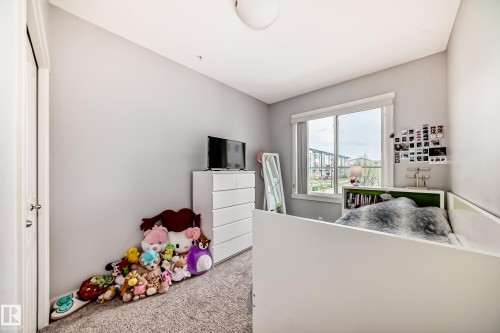 208 812 Welsh Drive, Edmonton, AB - Indoor