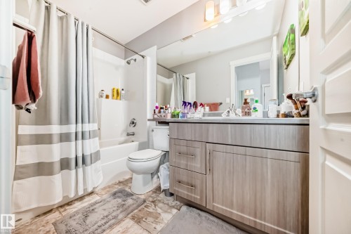 208 812 Welsh Drive, Edmonton, AB - Indoor Photo Showing Bathroom