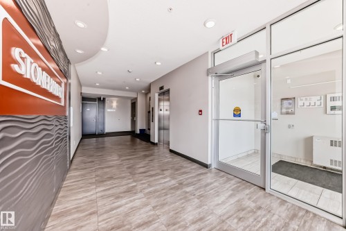 208 812 Welsh Drive, Edmonton, AB - Indoor Photo Showing Other Room