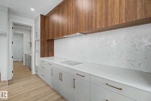 3287 Chernowski Way, Edmonton, AB - Indoor