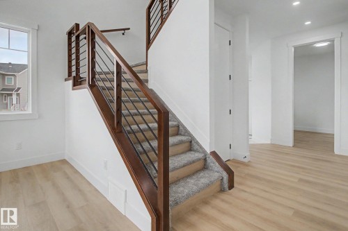 3287 Chernowski Way, Edmonton, AB - Indoor Photo Showing Other Room