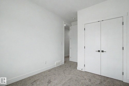 3287 Chernowski Way, Edmonton, AB - Indoor Photo Showing Other Room