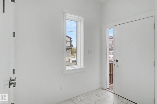 3287 Chernowski Way, Edmonton, AB - Indoor Photo Showing Other Room