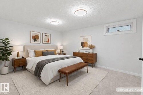 10629 79 Street, Edmonton, AB - Indoor Photo Showing Bedroom