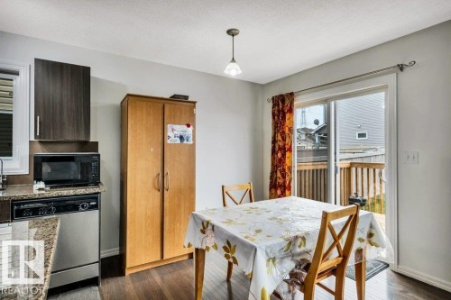 2813 18A Avenue, Edmonton, AB 