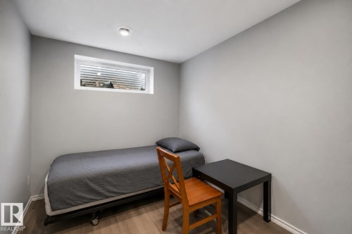 2813 18A Avenue, Edmonton, AB 