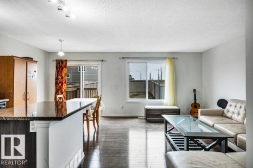 2813 18A Avenue, Edmonton, AB 
