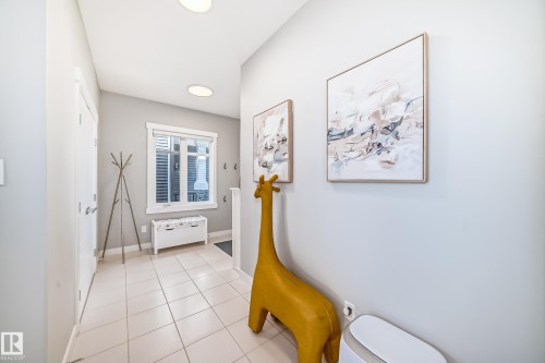 1306 164A Street, Edmonton, AB - Indoor