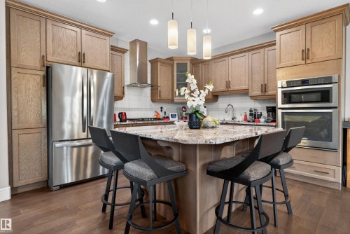 1 1030 Connelly Way, Edmonton, AB - Indoor Photo Showing Kitchen With Stainless Steel Kitchen With Upgraded Kitchen