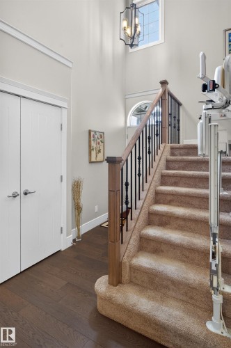1 1030 Connelly Way, Edmonton, AB - Indoor Photo Showing Other Room