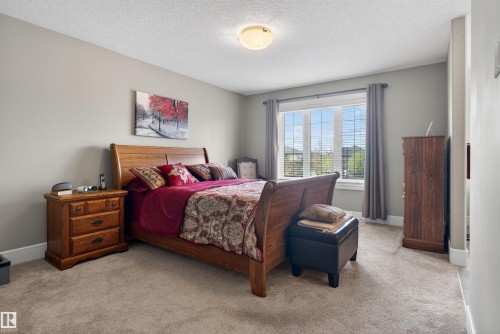 1 1030 Connelly Way, Edmonton, AB - Indoor Photo Showing Bedroom