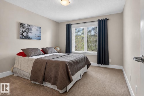 1 1030 Connelly Way, Edmonton, AB - Indoor Photo Showing Bedroom
