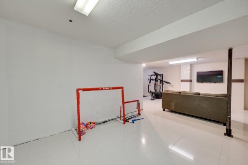 13 Clearwater, Devon, AB - Indoor Photo Showing Other Room