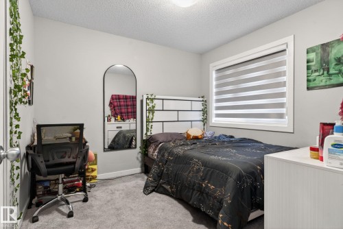 262 Rolston Wynd, Leduc, AB - Indoor Photo Showing Bedroom