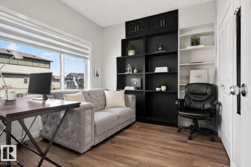 262 Rolston Wynd, Leduc, AB - Indoor Photo Showing Office