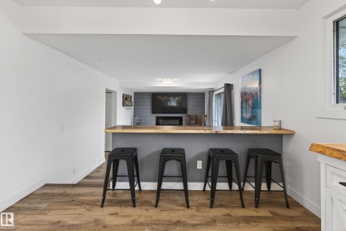 3232 145 Avenue, Edmonton, AB - Indoor