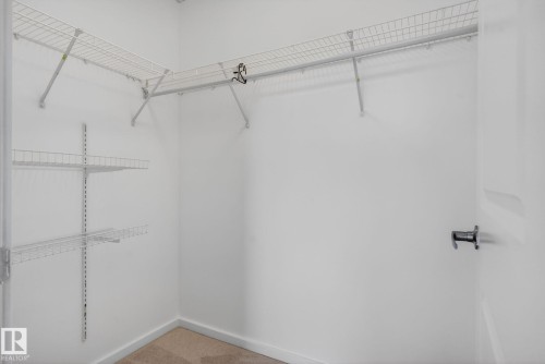 424 504 Albany Way, Edmonton, AB - Indoor With Storage