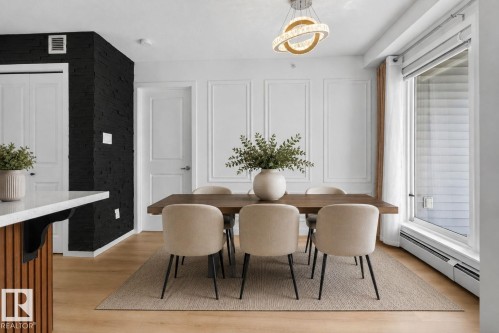 424 504 Albany Way, Edmonton, AB - Indoor Photo Showing Dining Room