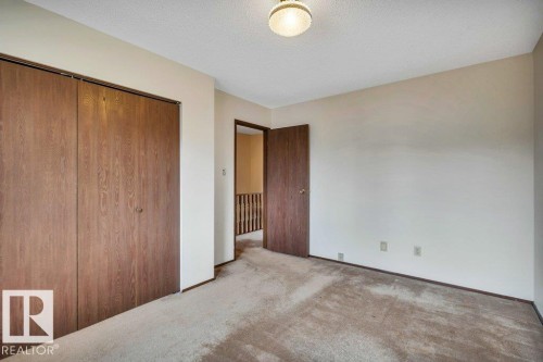 17524 57 Avenue, Edmonton, AB - Indoor Photo Showing Other Room