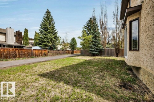 17524 57 Avenue, Edmonton, AB - Outdoor